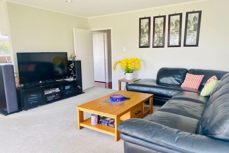 Photo of property in 23 Reelick Avenue, Pakuranga Heights, Auckland, 2010