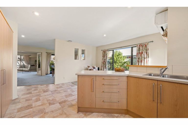 Photo of property in 7a Ryeland Avenue, Ilam, Christchurch, 8041