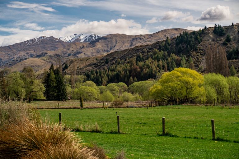 Photo of property in 930 Mount Barker Road, Wanaka, 9382