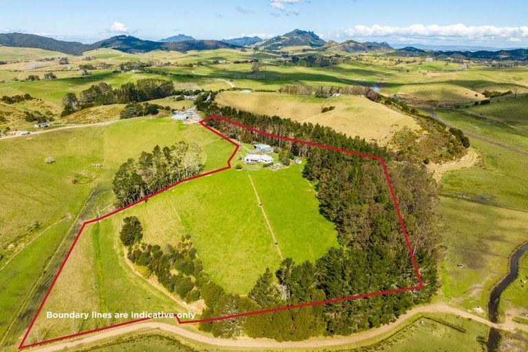 Photo of property in 115 Addison Road, Pataua South, Onerahi, 0192