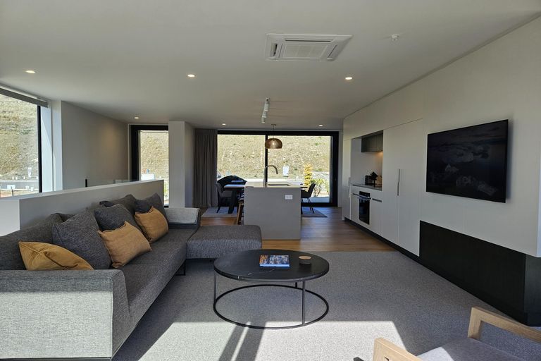 Photo of property in 16 Station Bay Rise, Lake Tekapo, 7999