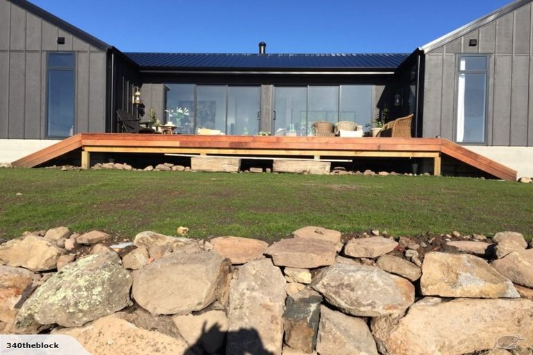 Photo of property in 340 Mount Pleasant Road, Mount Pleasant, Christchurch, 8081