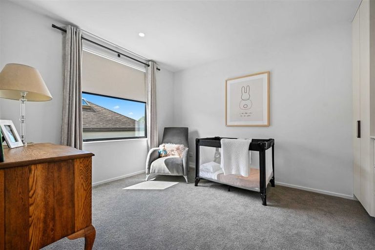 Photo of property in 2/23 Strowan Avenue, Fairfield, Hamilton, 3214