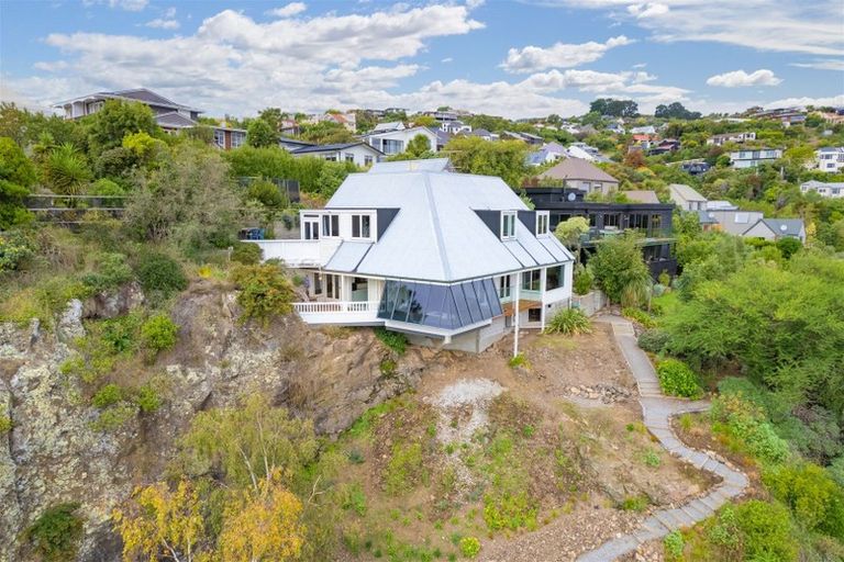 Photo of property in 2 Hobday Lane, Mount Pleasant, Christchurch, 8081