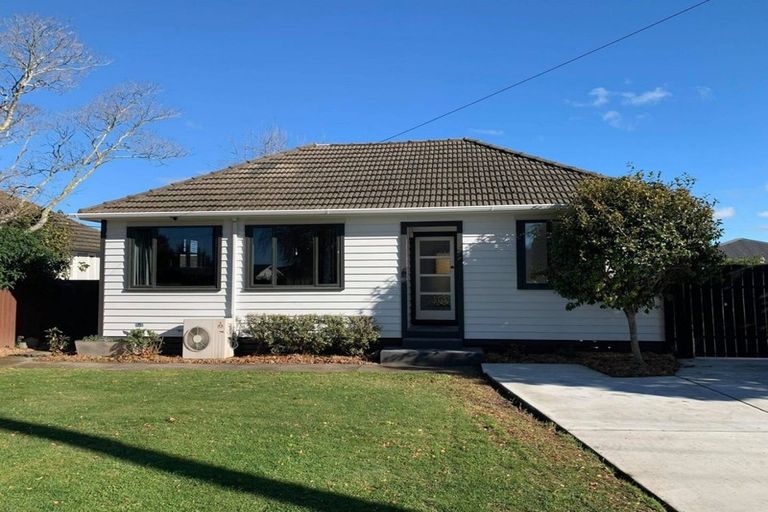 Photo of property in 8 Telegraph Road, Darfield, 7510