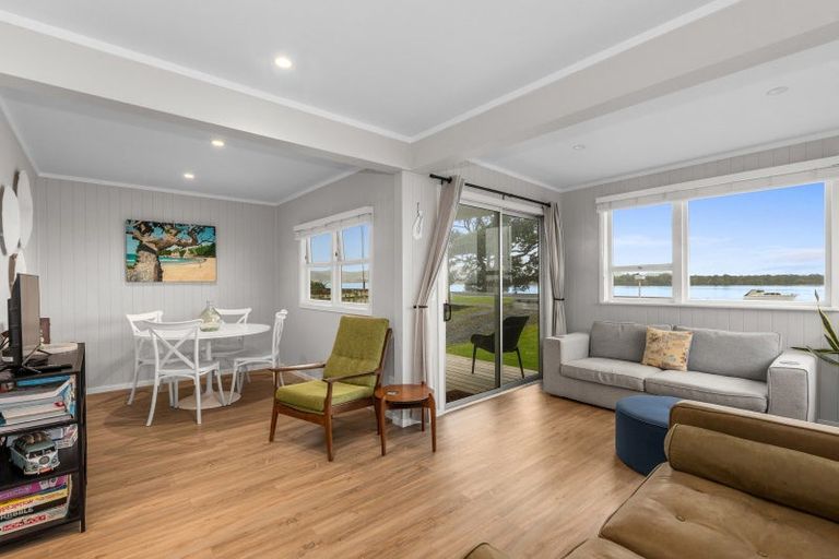 Photo of property in 1929 Ngunguru Road, Ngunguru, Whangarei, 0173