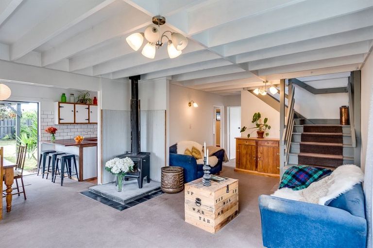 Photo of property in 141 Tait Drive, Greenmeadows, Napier, 4112