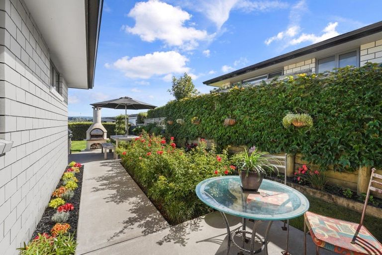 Photo of property in Waterview Estate, 86/4 Greystone Place, Omokoroa, 3114