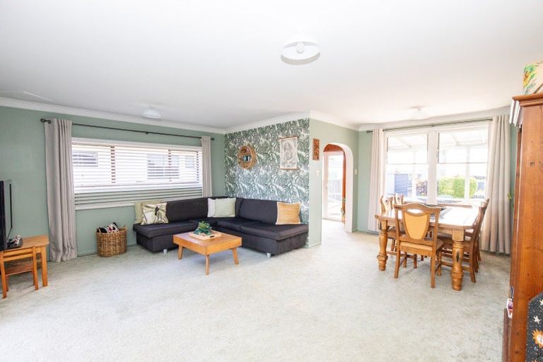 Photo of property in 108 Pipiroa Road, Ngatea, 3503