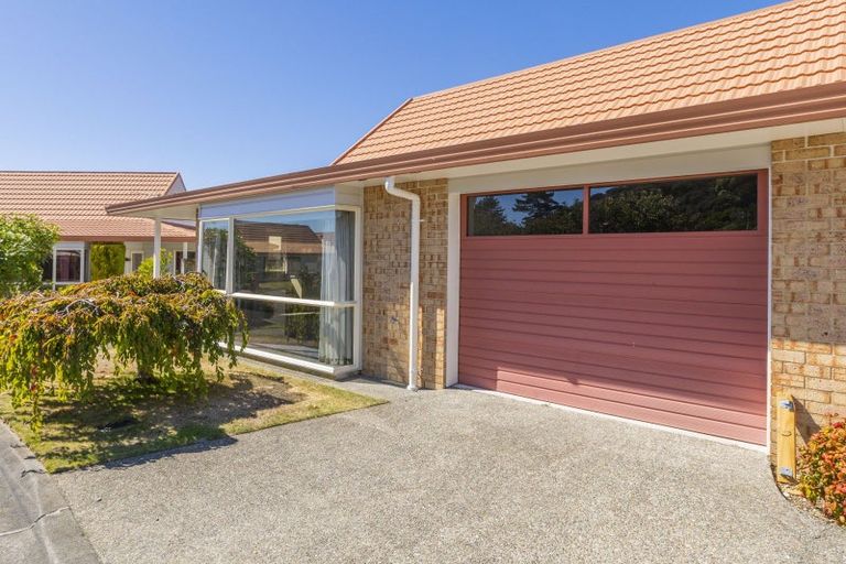 Photo of property in Brookvale Village, 46/17 Redwood Close, Paraparaumu, 5032