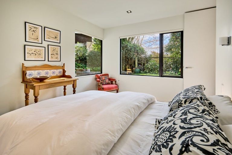 Photo of property in 8 Tawa Street, Eastbourne, Lower Hutt, 5013