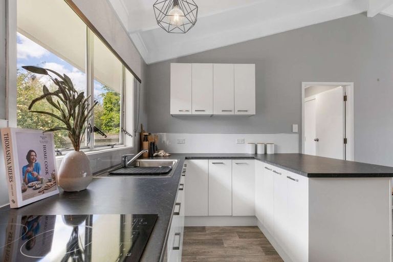 Photo of property in 35a Edmund Road, Mangakakahi, Rotorua, 3015