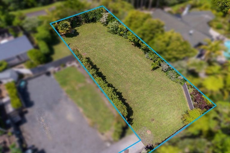 Photo of property in 39b Isobel Road, Greenhithe, Auckland, 0632