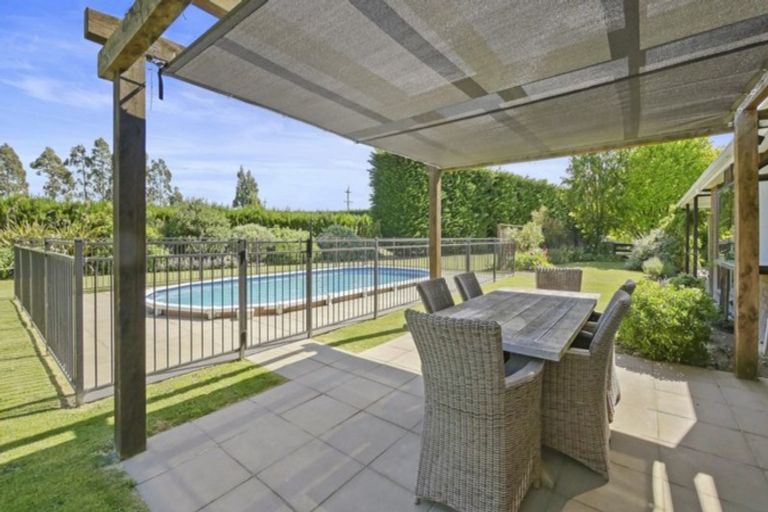 Photo of property in 1731 Clintons Road, Darfield, 7571