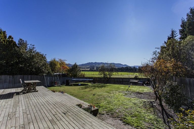 Photo of property in 18 Woodside Road, Oxford, 7430