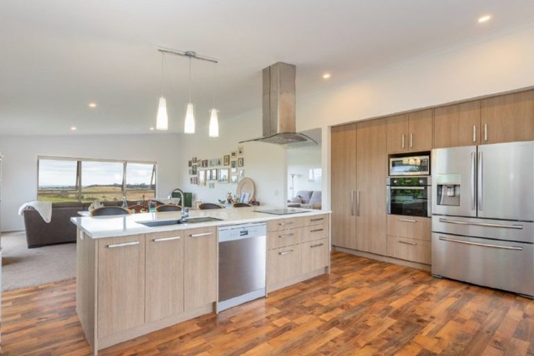 Photo of property in 571 Barrier View Road, Mangawhai, Kaiwaka, 0573