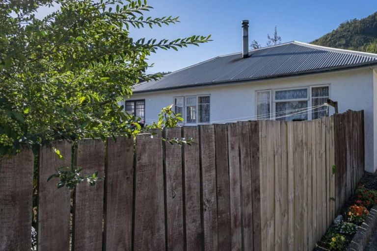 Photo of property in 1/204 Kawai Street South, Nelson South, Nelson, 7010