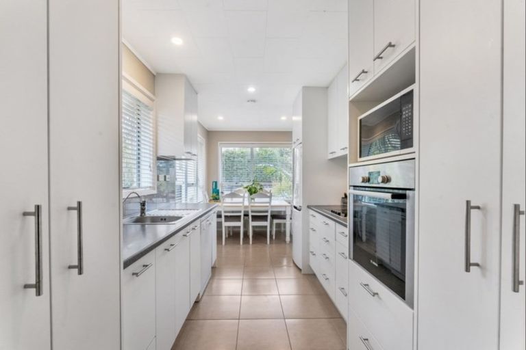 Photo of property in 1/15 Sherie Place, Howick, Auckland, 2014