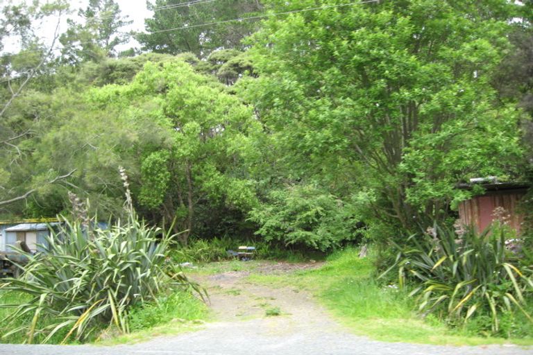 Photo of property in 311 Muriwai Road, Waimauku, 0881