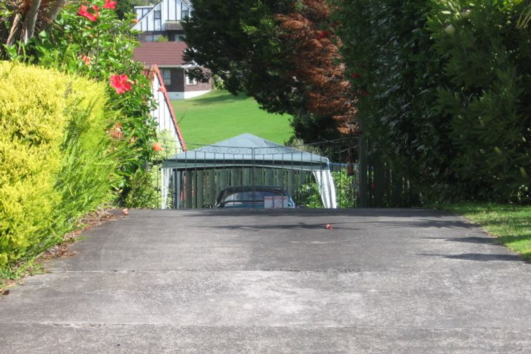 Photo of property in 1/35 Birman Close, Half Moon Bay, Auckland, 2012