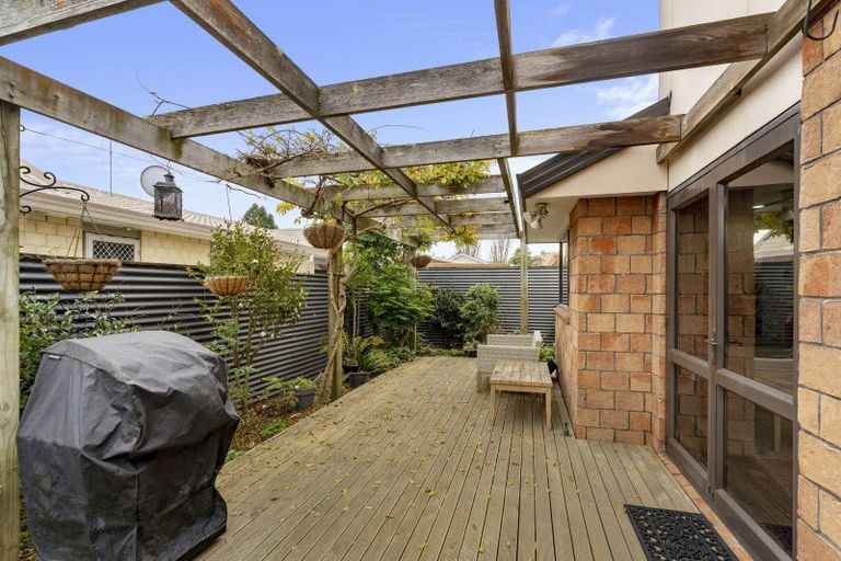 Photo of property in 60b Te Rauparaha Street, Otaki, 5512
