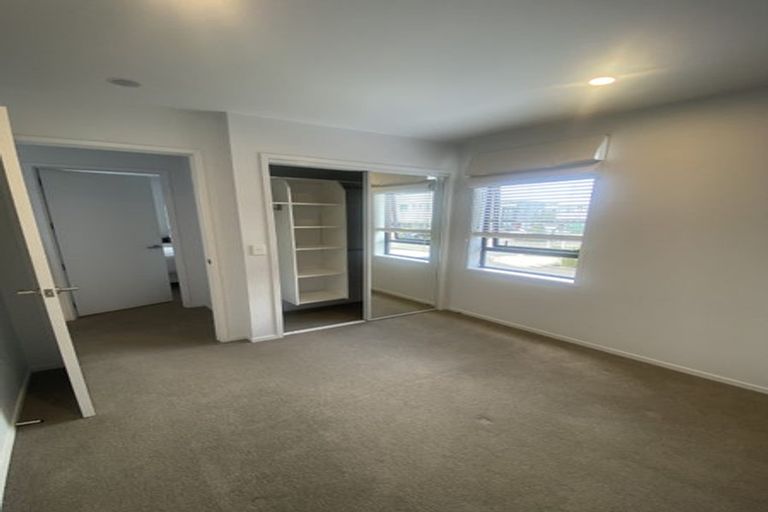 Photo of property in 3/81g Mapou Road, Hobsonville, Auckland, 0616