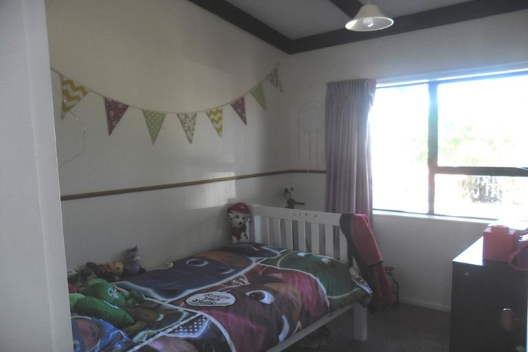 Photo of property in 6 Linwood Drive, Paraparaumu, 5032