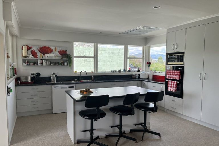 Photo of property in 40 Read Street, Levin, 5510