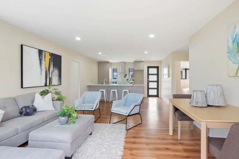 Photo of property in 46 Universal Drive, Henderson, Auckland, 0610