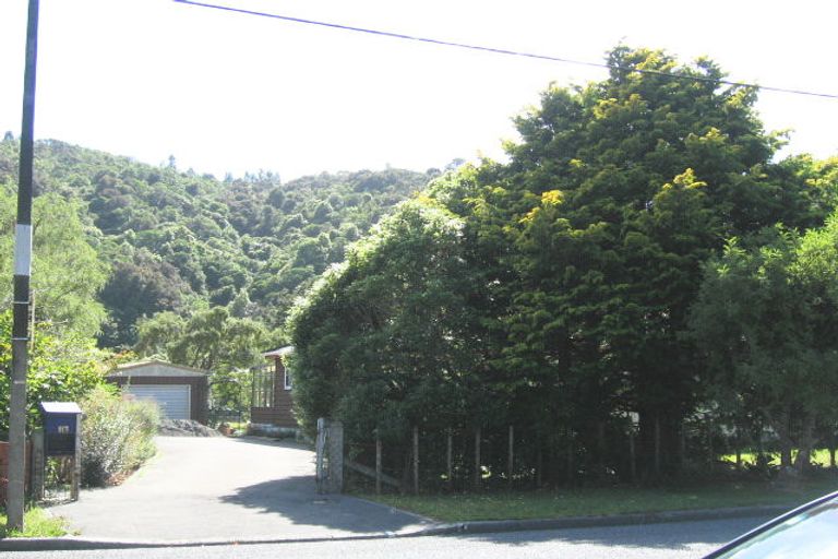 Photo of property in 117 Plateau Road, Te Marua, Upper Hutt, 5018