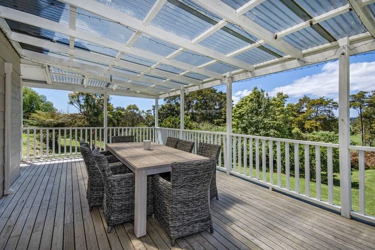 Photo of property in 15 Finlayson Road, Matarau, Whangarei, 0176