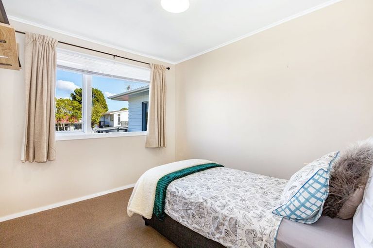 Photo of property in 1 Caduceus Place, Ascot Park, Porirua, 5024