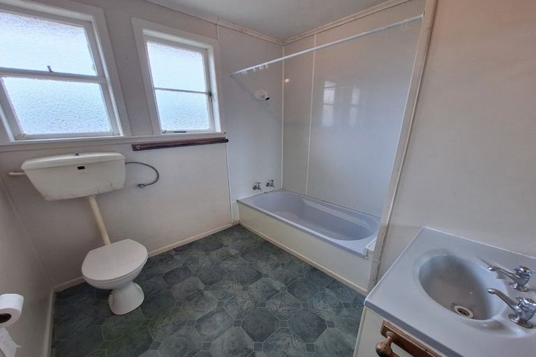 Photo of property in 1/32a Ambler Avenue, Glen Eden, Auckland, 0602