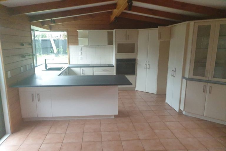 Photo of property in 9 Charles Prevost Drive, The Gardens, Auckland, 2105