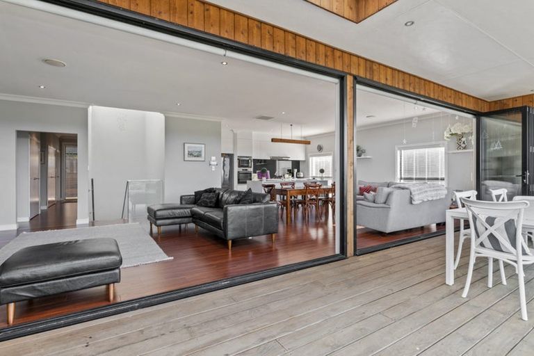 Photo of property in 7 Boutique Way, Orewa, 0931