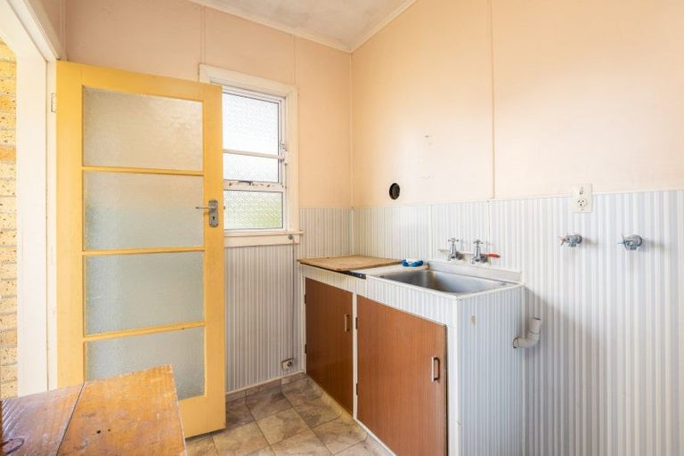 Photo of property in 31 Gaine Street, New Plymouth, 4310