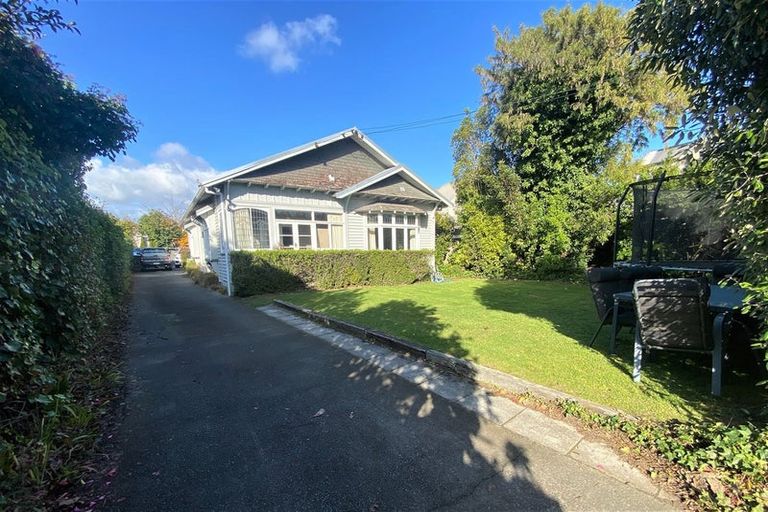 Photo of property in 98 Leinster Road, Merivale, Christchurch, 8014