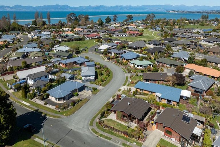Photo of property in 8a Totara Park Avenue, Motueka, 7120