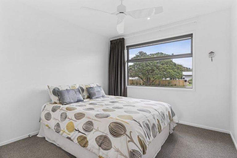 Photo of property in 140 Kiwi Road, Whangamata, 3620