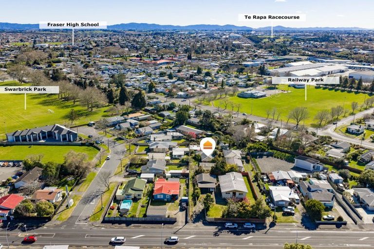 Photo of property in 130 Massey Street, Frankton, Hamilton, 3204