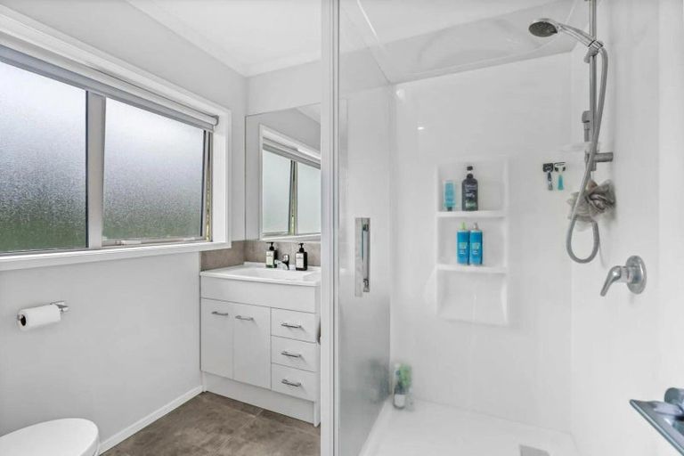 Photo of property in 12 Catherin Servant Close, Maunu, Whangarei, 0110