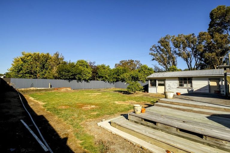 Photo of property in 15 Carey Street, Longburn, Palmerston North, 4412