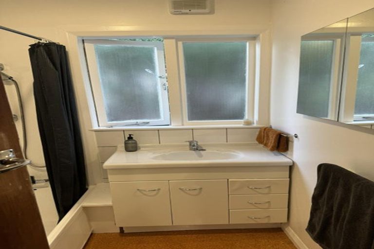 Photo of property in 22 North Street, Petone, Lower Hutt, 5012