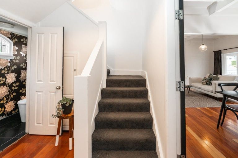 Photo of property in 73 Hataitai Road, Hataitai, Wellington, 6021