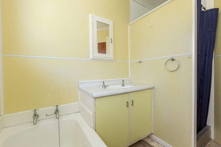 Photo of property in 1a Tripoli Street, Onekawa, Napier, 4110