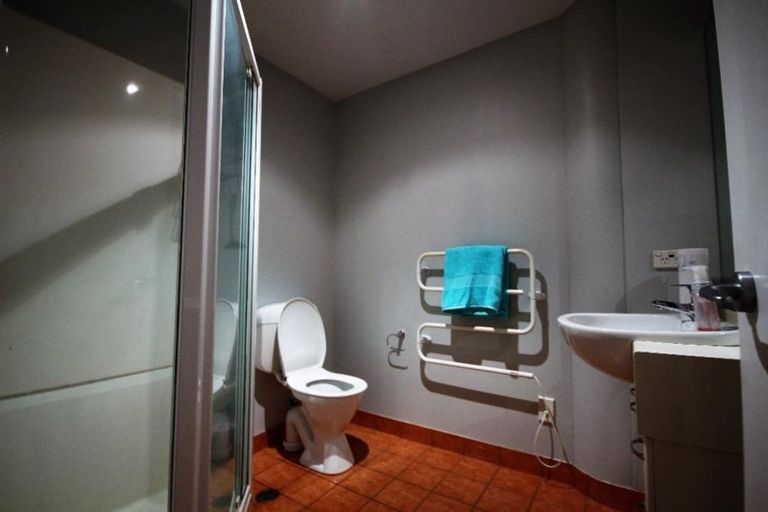 Photo of property in 9/5b Kent Terrace, Mount Victoria, Wellington, 6011