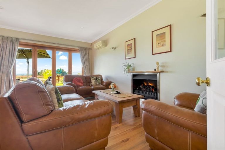 Photo of property in 76 Teapot Valley Road, Brightwater, 7091