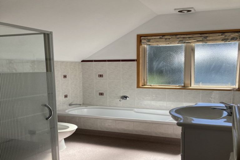 Photo of property in 60a Freyberg Street, Lyall Bay, Wellington, 6022