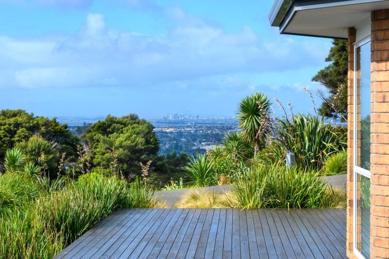 Photo of property in 26a Awhiorangi Promenade, Swanson, Auckland, 0816