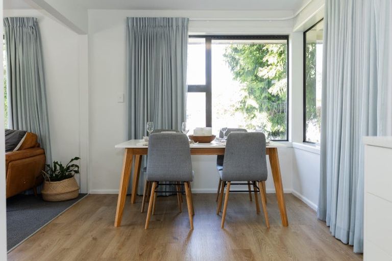 Photo of property in 6 Gladson Avenue, Sockburn, Christchurch, 8042